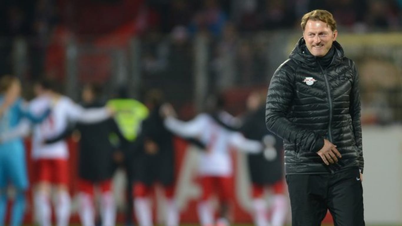 Trainer Ralph Hasenhüttl empfängt mit RB Leipzig die erfolgshungrigen Schalker.