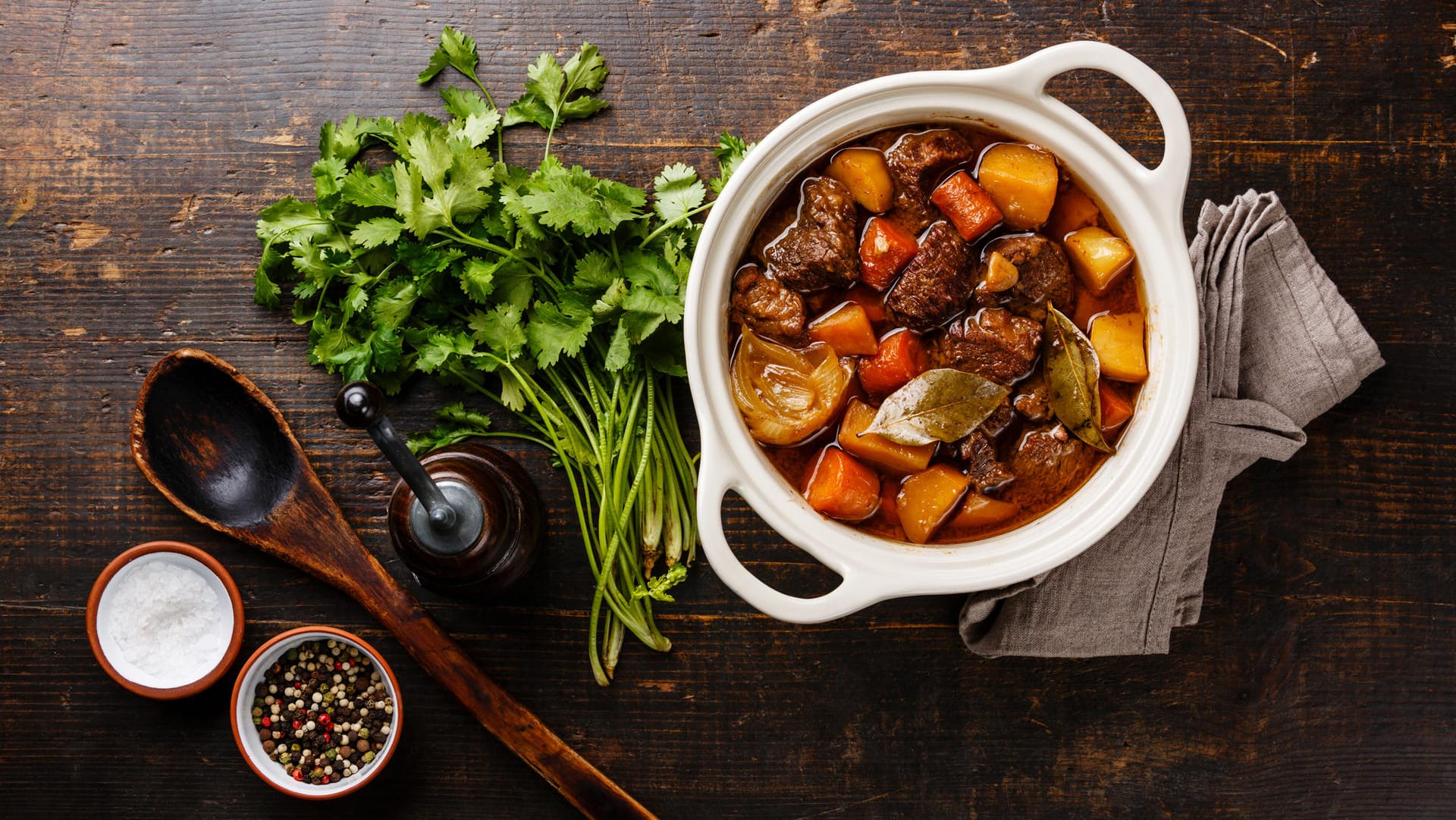 Eine leckere Mahlzeit aus nur einem Topf: Wir verraten zwei Rezepte.