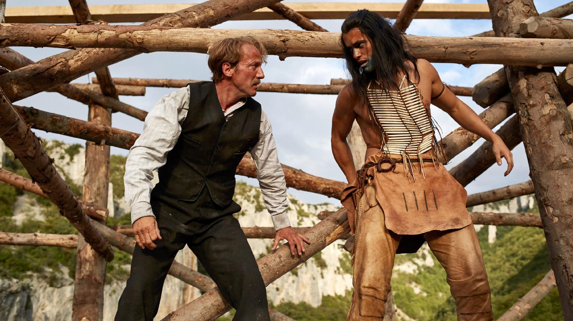 Old Shatterhand (Wotan Wilke Möhring) und Winnetou (Nik Xhelilaj) in "Winnetou - Eine neue Welt".