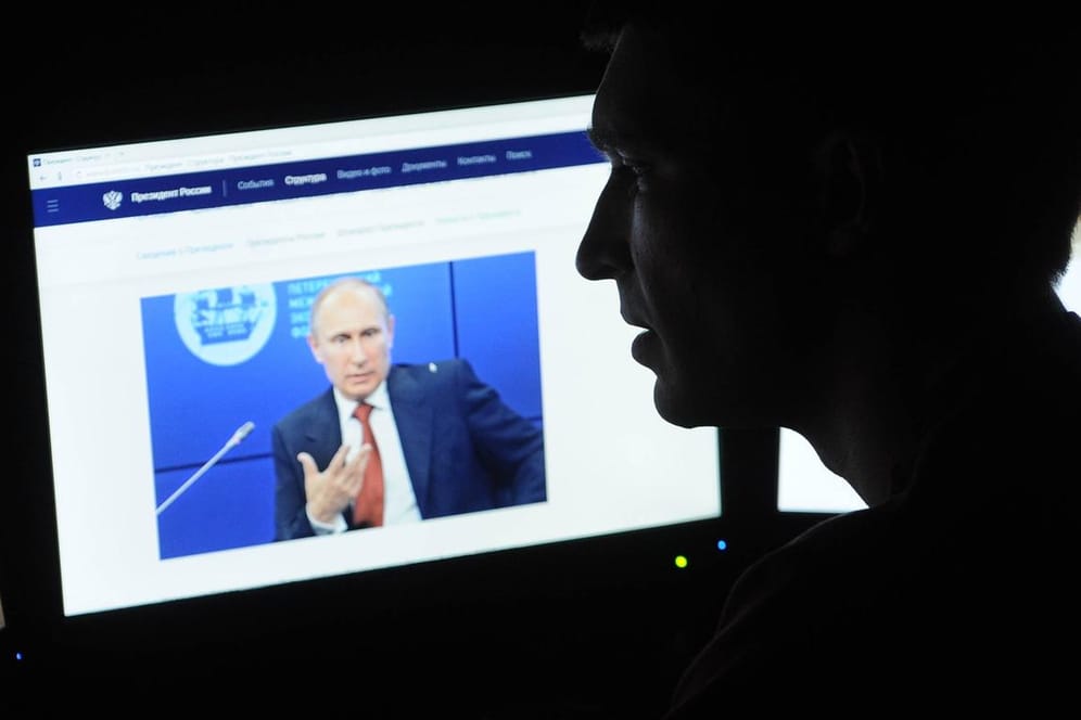 Bei der US-Wahl sollen sich russische Hacker für Trump eingesetzt haben - könnten sie auch Einfluss auf die Bundestagswahl nehmen?