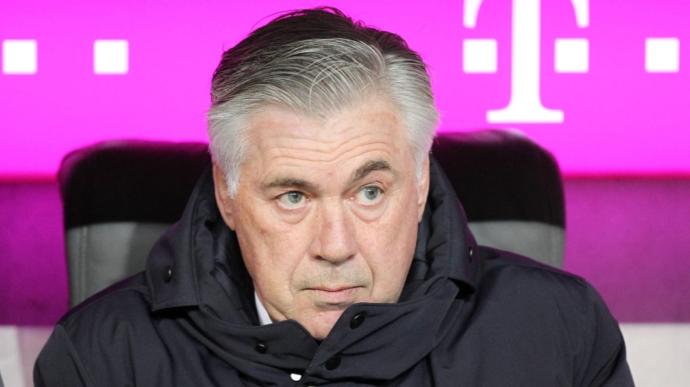Geht mit dem FC Bayern in seine erste Winterpause: Trainer Carlo Ancelotti.