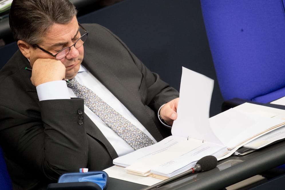 SPD-Chef und Bundeswirtschaftsminister Sigmar Gabriel kürzlich im Bundestag: Die Sozialdemokraten verlieren unter seiner Führung an Zustimmung.