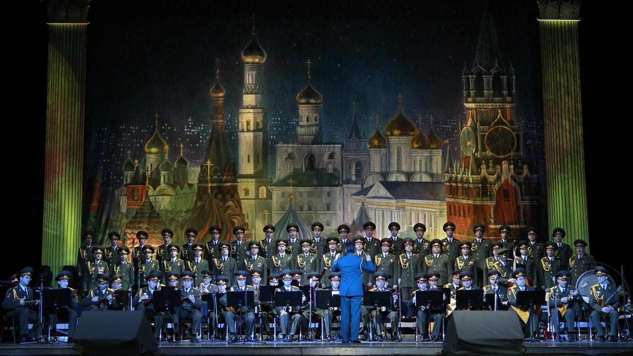 Konzert des russischen Alexandrow-Ensembles in Moskau. Konzert des russischen Alexandrow-Ensembles in Moskau.