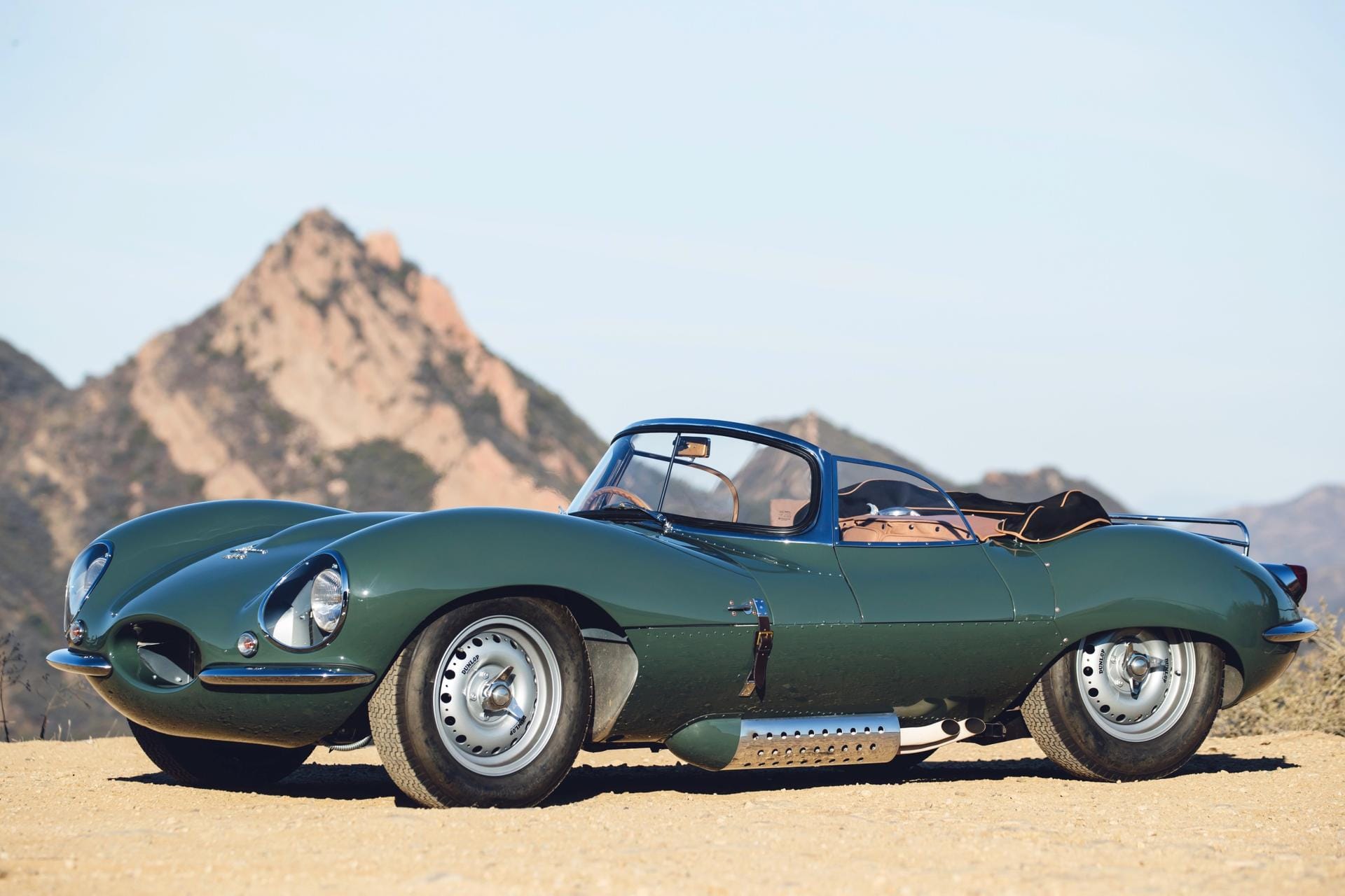 Eine nagelneue und doch eigentlich 60 Jahre alte Konstruktion auf 230 km/h zu treiben – dieser Jaguar XLSS verspricht das ganz große Kribbeln.