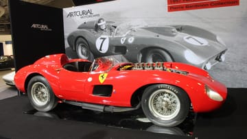 Der Ferrari 335 Sport ist erst das zweite Auto überhaupt, das die 30-Millionen-Dollar-Marke durchbrochen hat. Die Versteigerung dieses Boliden durch das Auktionshaus Artcurial in Paris war einer der Höhepunkte des Jahres.