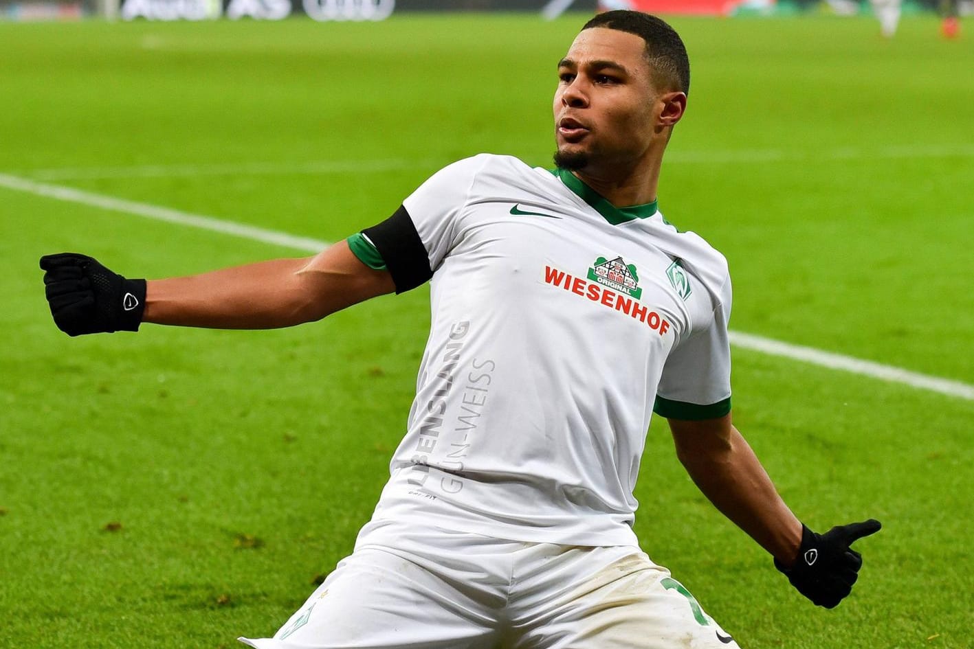 Serge Gnabry feiert eines seiner sieben Tore für Werder Bremen in der Hinrunde.