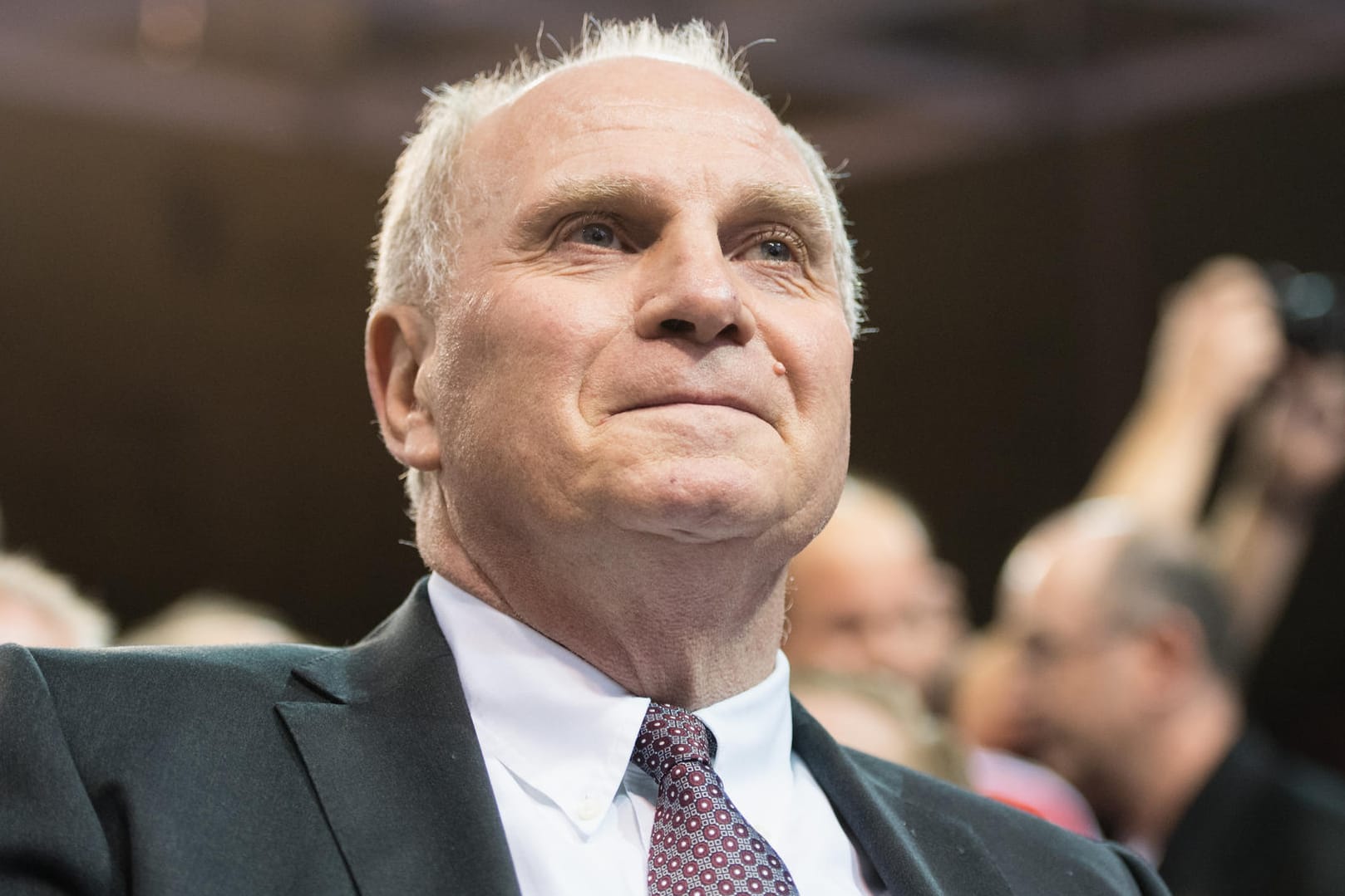 Uli Hoeneß auf der Jahreshauptversammlung des FC Bayern München im November 2016.