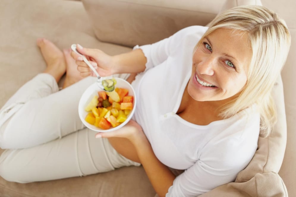 Regelmäßige Mahlzeiten und ein ausgeglichener Blutzuckerspiegel sind wichtig.