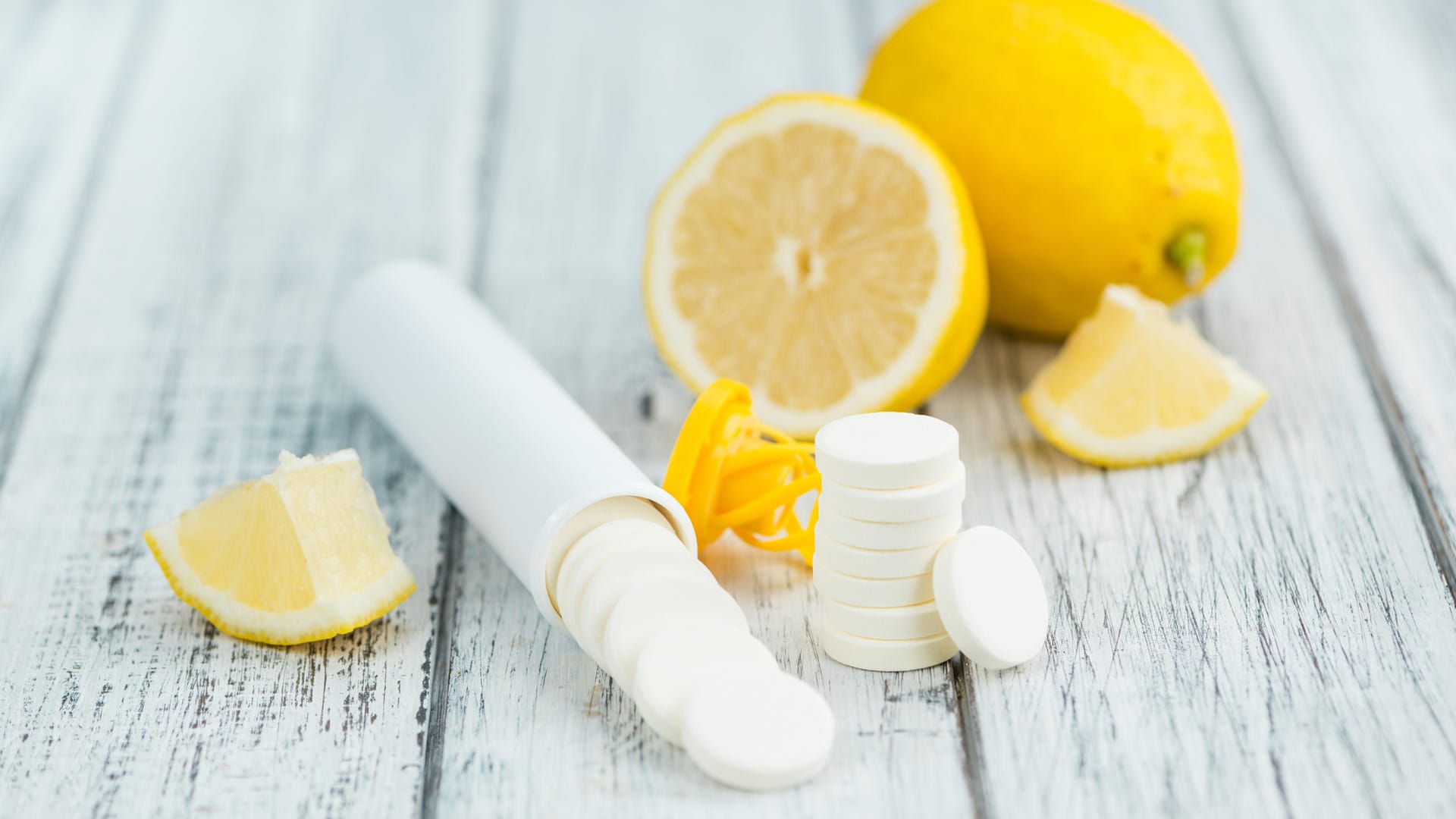 Brausetabletten mit Vitamin C sind in Deutschland gerade im Winter äußerst beliebt.