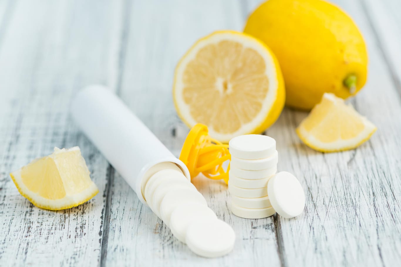 Brausetabletten mit Vitamin C sind in Deutschland gerade im Winter äußerst beliebt.