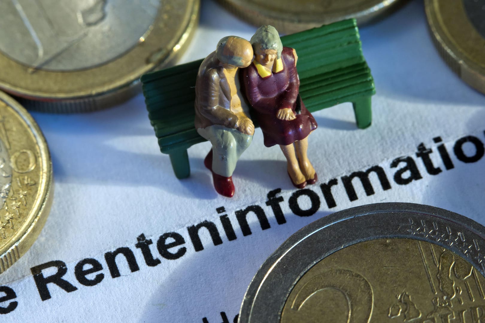 Rund 31 Millionen Renteninformationen versendet die Deutsche Rentenversicherung pro Jahr. Rund 31 Millionen Renteninformationen versendet die Deutsche Rentenversicherung pro Jahr.