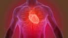 Herzschwäche: Bluthochdruck schadet auf Dauer dem Herzen.