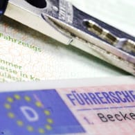 Führerschein: In Deutschland gibt es seit 2013 insgesamt 16 Fahrerlaubnisklassen.