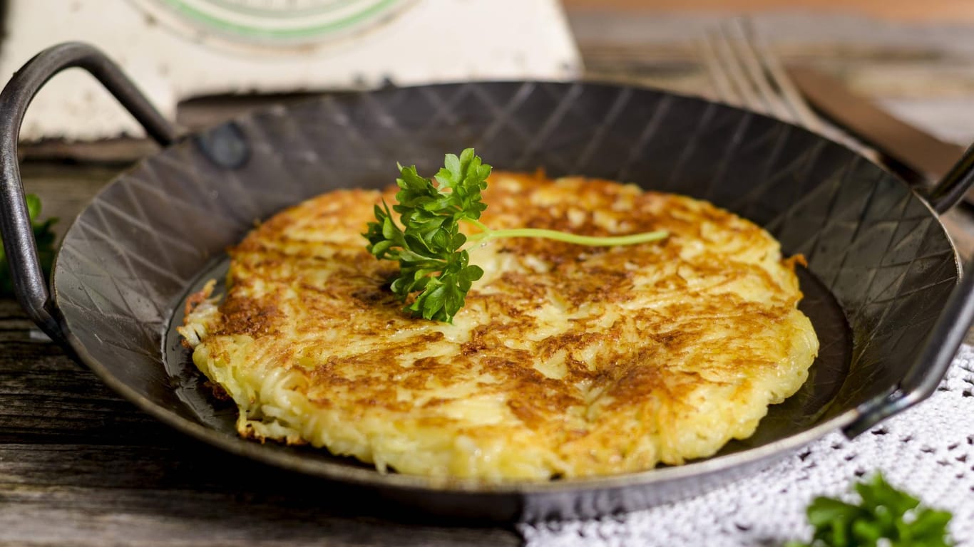 Kartoffelpuffer: Den Klassiker können Sie auch ohne Ei zubereiten.