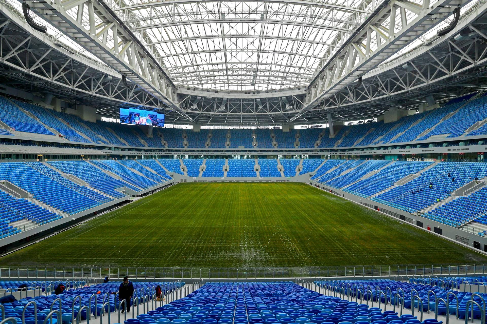 Sankt-Petersburg-Stadion: In der neuen Spielstätte finden insgesamt sieben Spiele statt – das Halbfinale und das Spiel um den 3. Platz bei der WM.