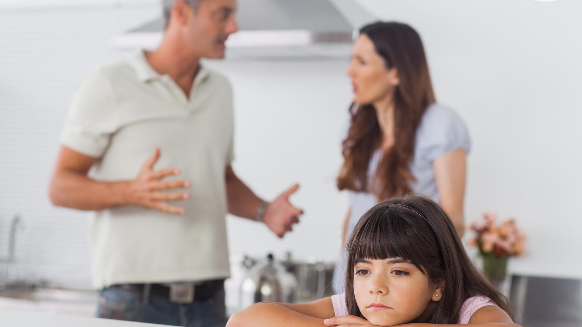 Streitendes Paar: In jeder Familie gibt es Streit – wichtig ist, gemeinsam eine Lösung zu finden.