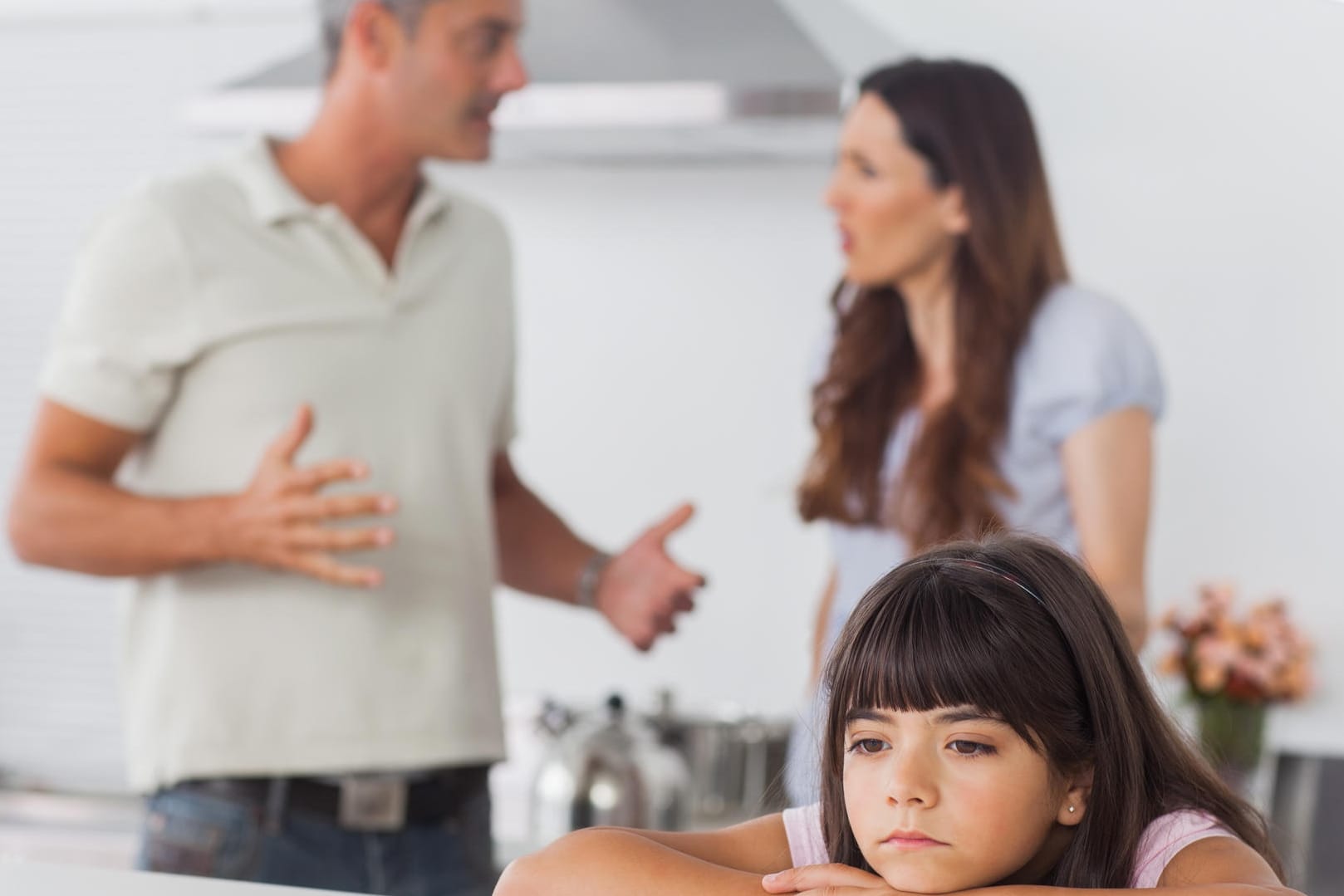 Streitendes Paar: In jeder Familie gibt es Streit – wichtig ist, gemeinsam eine Lösung zu finden.