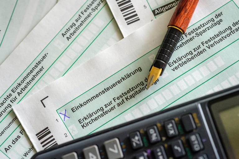 Einkommensteuererklärung: Hier erfahren Sie grundsätzliche Dinge, die Ihnen helfen, die Steuererklärung zu verstehen