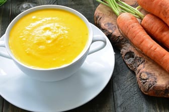 Die Morosche Karottensuppe ist ein natürliches Heilmittel, das schnell gegen Durchfall wirkt.