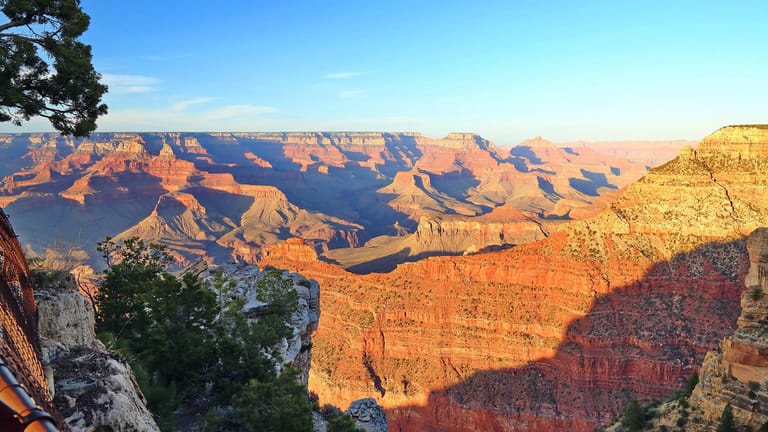 Grand Canyon: Das Gebirge erhielt am 26. Februar 1919 den Status als Nationalpark.