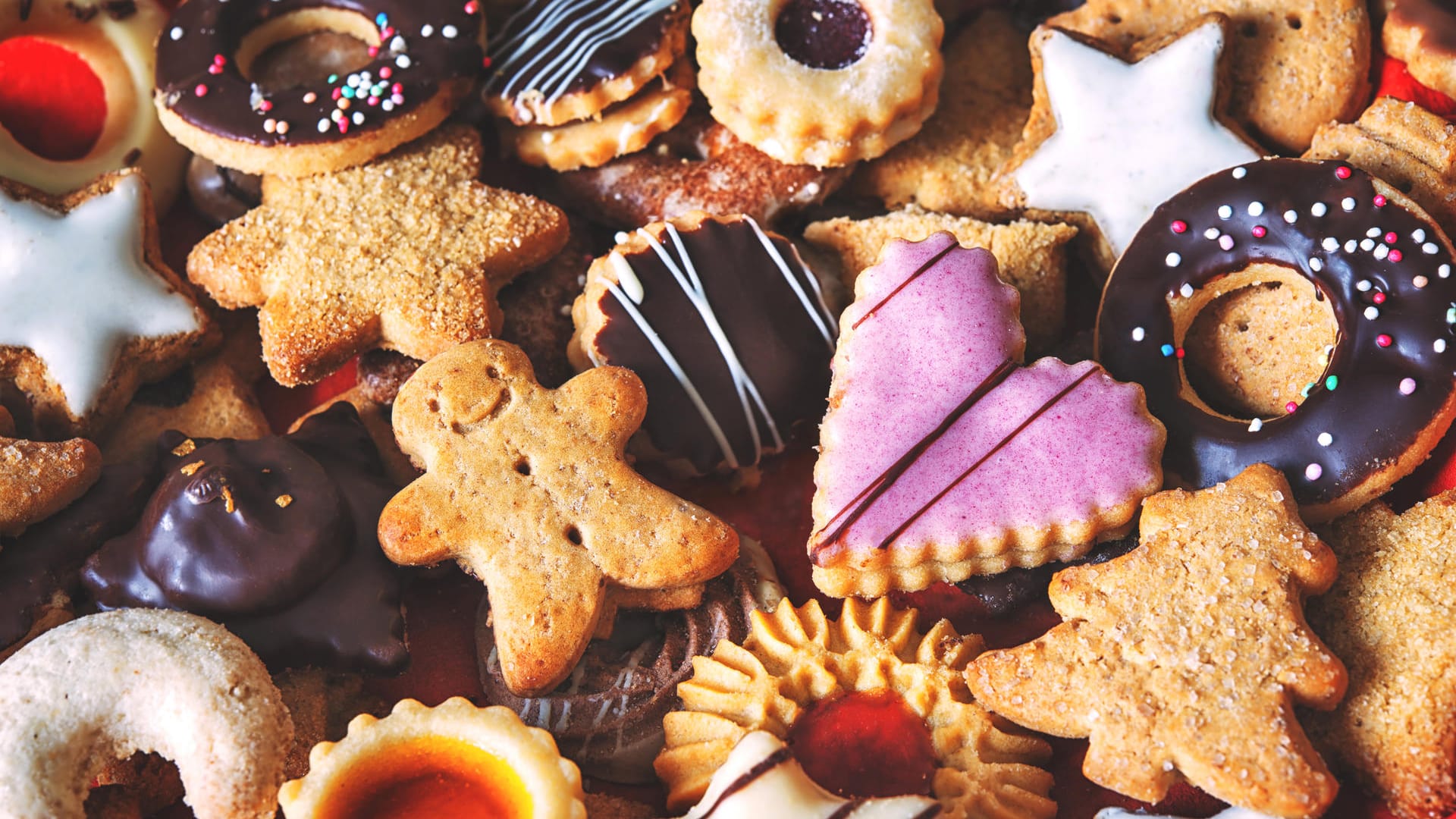 Weihnachtsplätzchen: Beim Backen von Mehl, Butter und Eiern sollten Sie einige Dinge beachten, damit die Kekse gelingen.