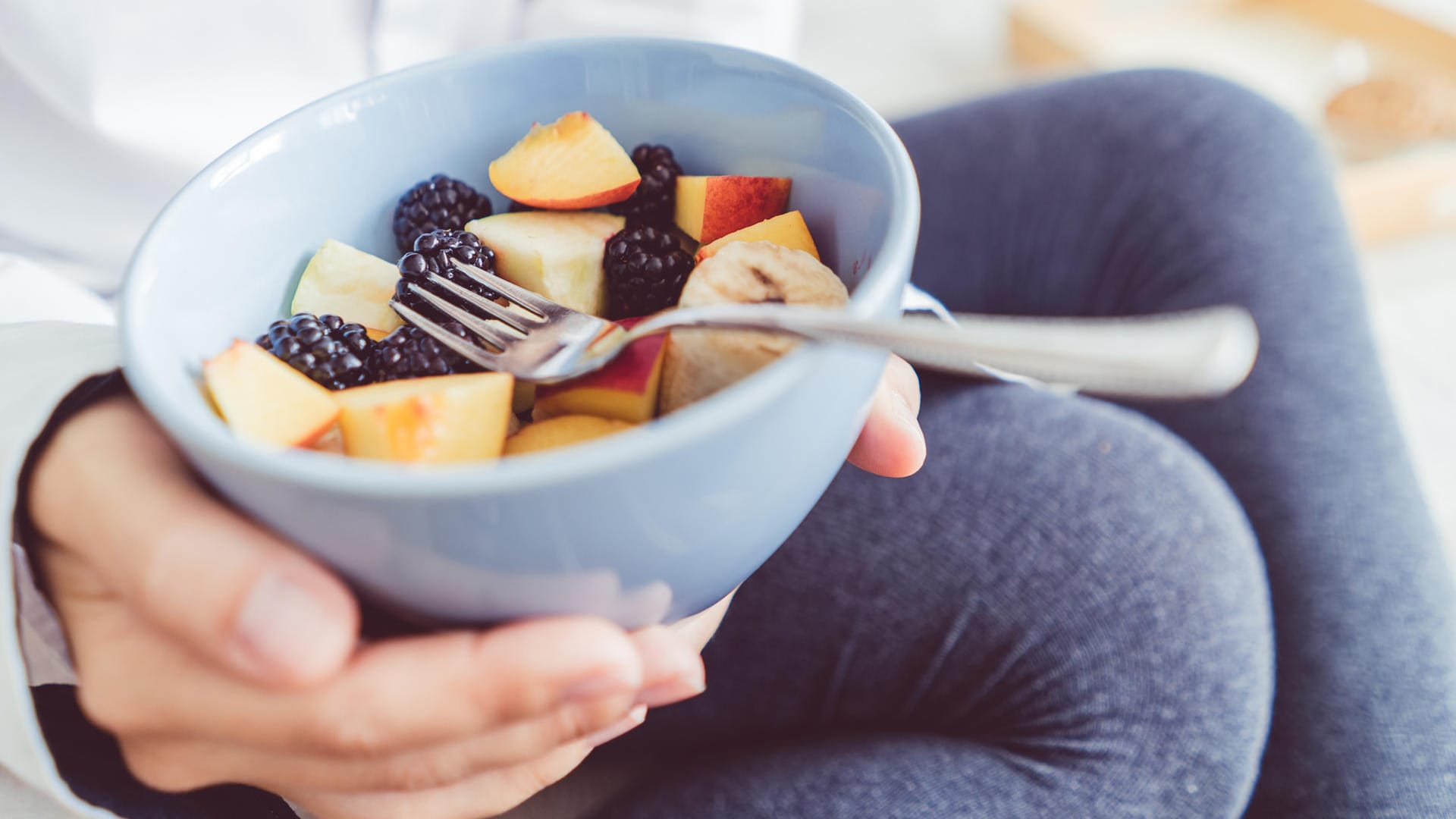 Obstsalat: Früchte liefern Vitamine und schmecken lecker.