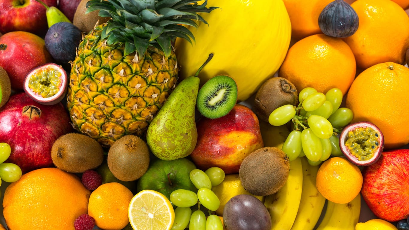 Verschiedene Obstsorten: Achten Sie darauf, saisonale und regionale Früchte zu essen.
