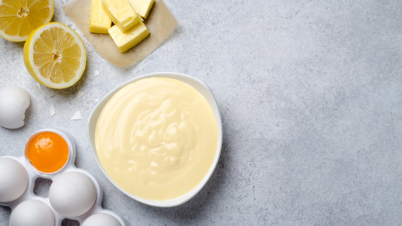 Sauce Hollandaise: Sie können die Soße abwandeln – und zum Beispiel Joghurt beifügen.