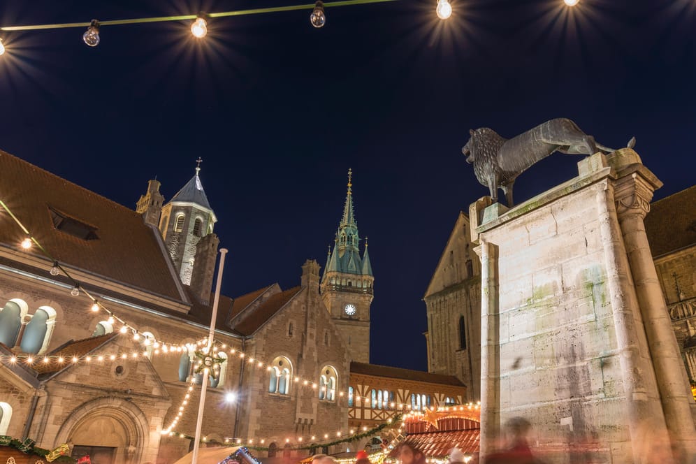 Braunschweiger Weihnachtsmarkt: Ob auf dem Rathausplatz, Burgplatz und rund um den Dom – auf dem Braunschweiger Weihnachtsmarkt kommen Sie schnell in weihnachtliche Stimmung.