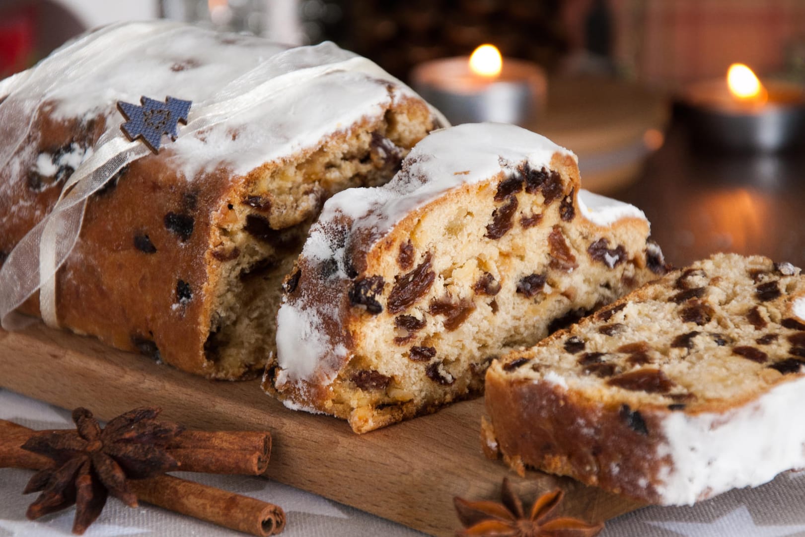 Christstollen: Besonders aromatisch schmeckt er nach ein bis zwei Wochen.