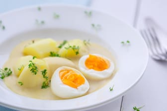 Eier in Senfsoße: Senfeier sind ein perfektes Gericht, wenn es einmal schnell gehen muss.
