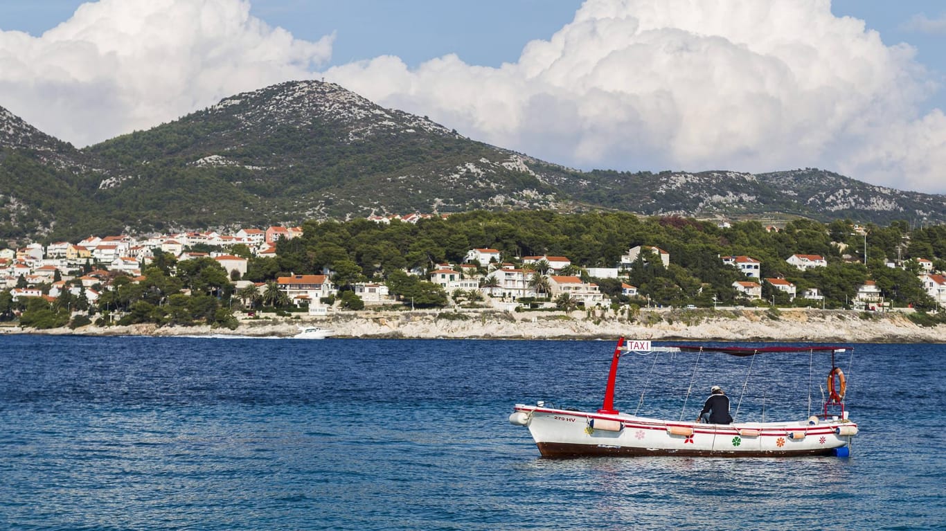 Insel Jerolim in der kroatischen Adria: Das Eiland ist mit einem Taxi-Boot zu erreichen.
