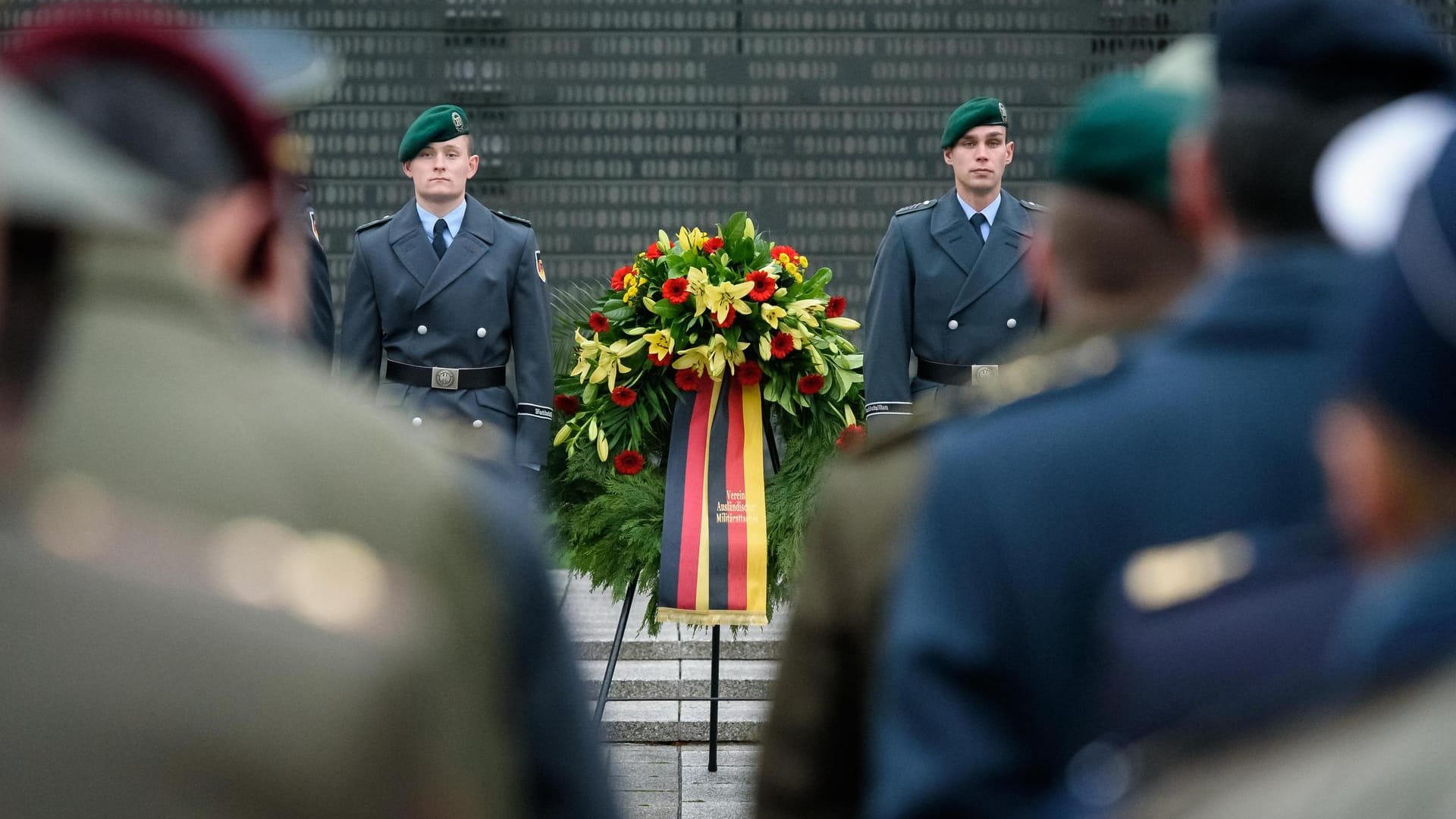 Volkstrauertag: Er wird in Deutschland schon seit 1919 begangen.