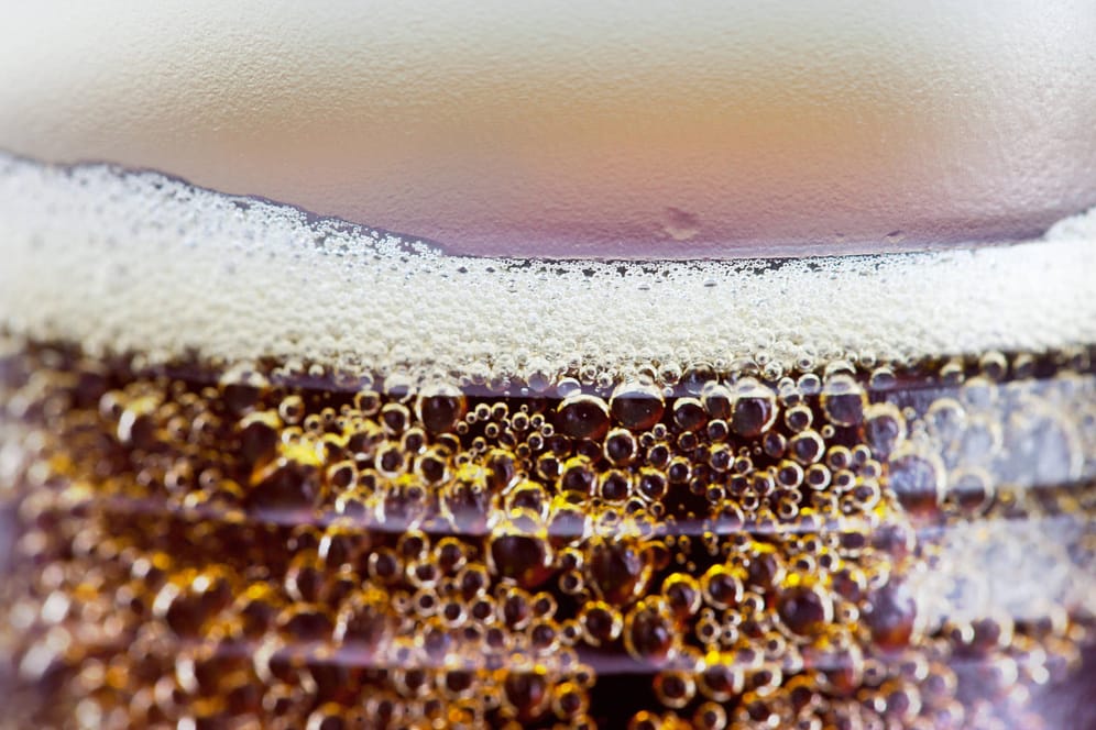 Cola: Als Hausmittel leistet das Getränk in vielen Situationen gute Dienste.