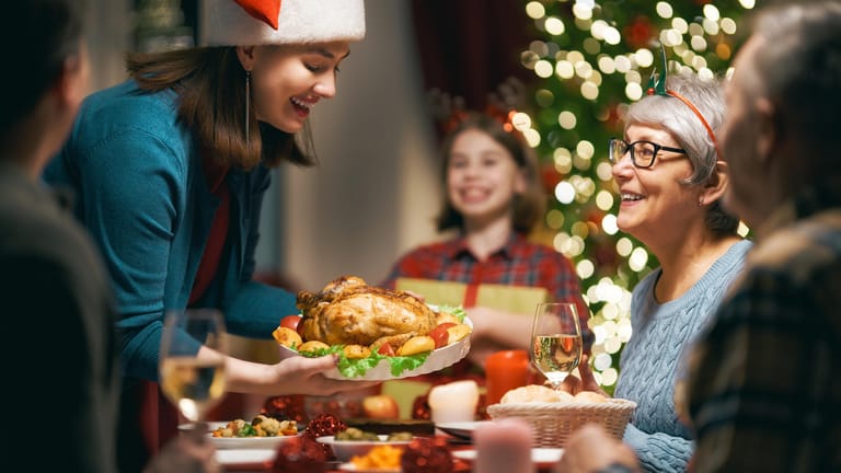 Festessen: In vielen Familien kommt an Weihnachten Gans auf den Tisch.