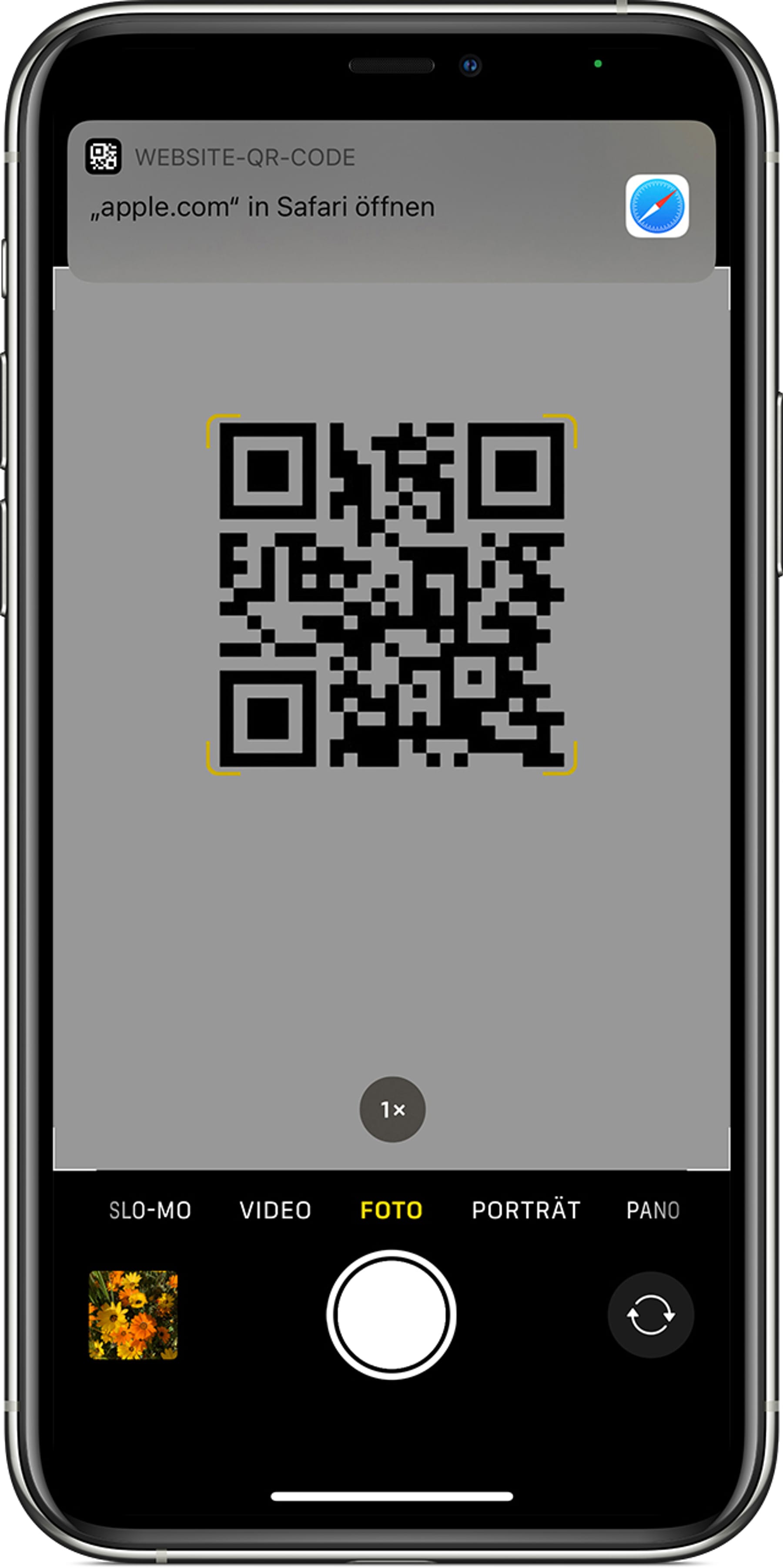 Как отсканировать qr скриншот. Айфон 11 сканер QR. Сканирование QR кода смартфоном. Скан QR кода с айфон камеры. Как отсканировать куар код на айфоне.