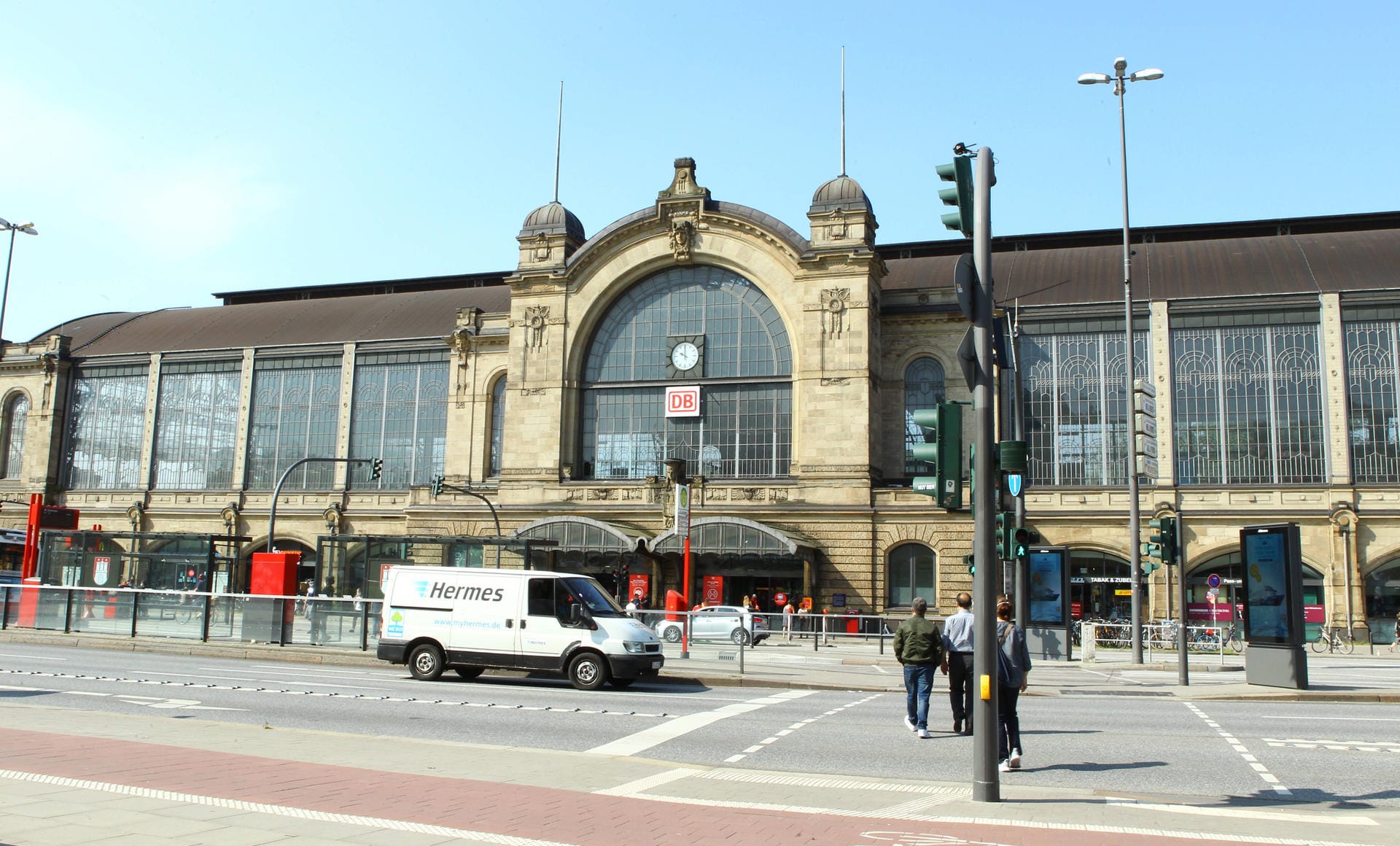 Der Bahnhof Dammtor in Hamburg-Rotherbaum: Seit 2019 hat er den Namenzusatz "Universität".
