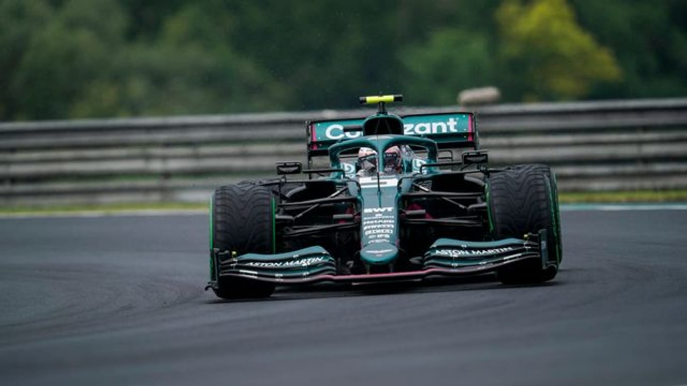Sebastian Vettel fuhr in seinem Aston Martin als Zweiter ins Ziel, wurde aber nachträglich disqualifiziert.
