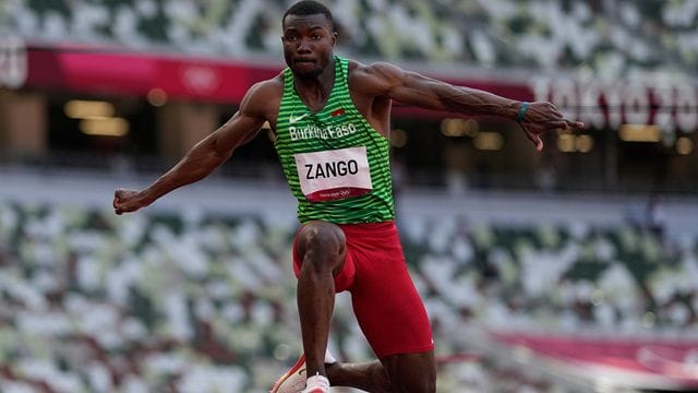 Holte Bronze im Dreisprung: Hugues Zango aus Burkina Faso.