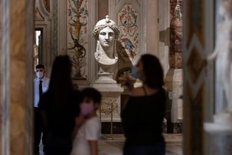 Für den Besuch im Sala Mariano Rossi in der Galleria Borghese in Rom wird ab sofort der "Grüne Pass" gebraucht.