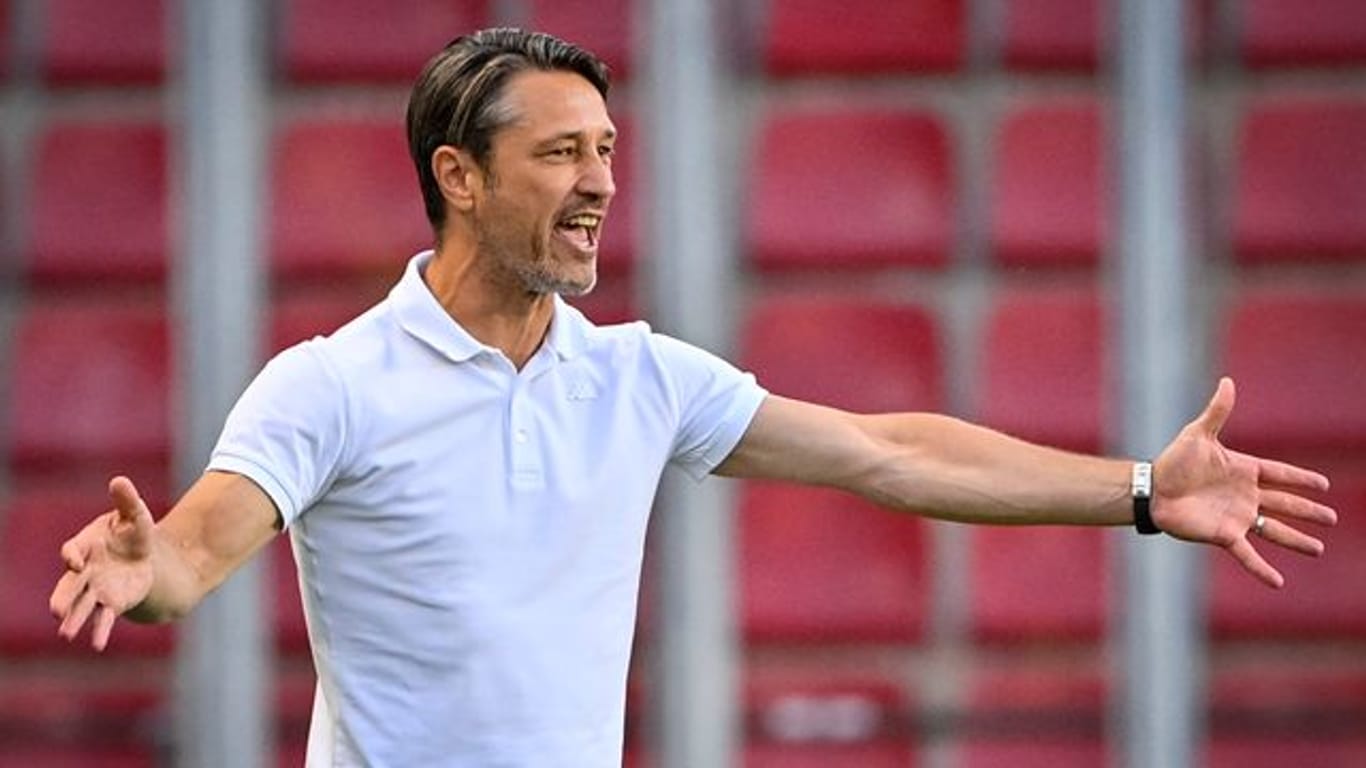 Trainer Niko Kovac kam zum Saisonstart mit seinem Team nur zu einem Unentschieden.