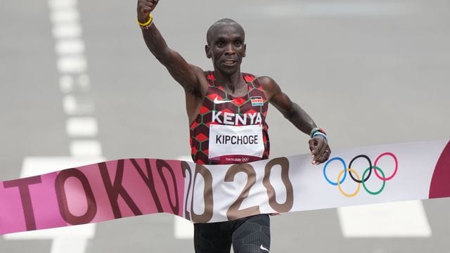 Der Kenianer Eliud Kipchoge gewann souverän den olympischen Marathon.