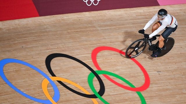 Maximilian Levy auf der olympischen Bahn in Izu.