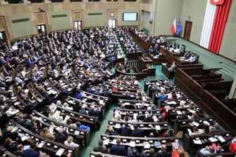 Debatte über das neue Mediengesetz im polnischen Parlament.