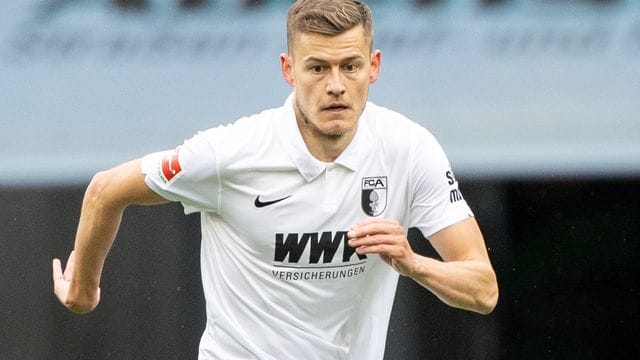 Fehlt dem FC Augsburg zum Auftakt der Bundesliga: Alfred Finnbogason. Fehlt dem FC Augsburg zum Auftakt der Bundesliga: Alfred Finnbogason.