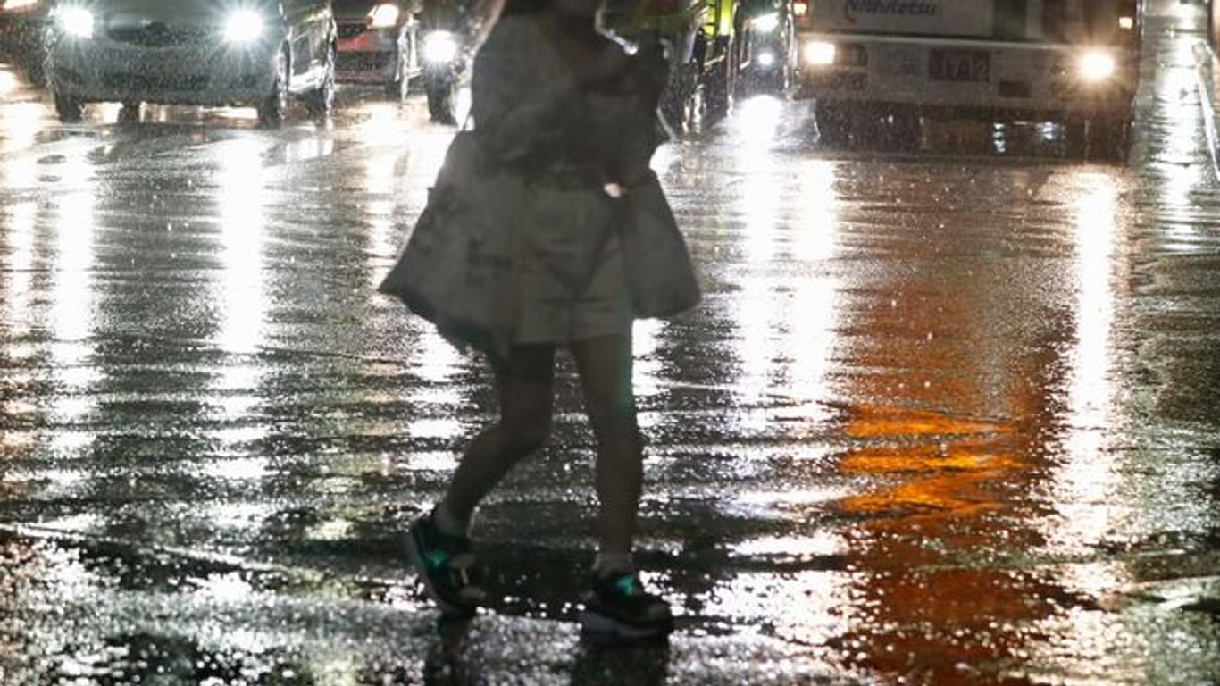 In Japan kommt es zu rekordstarken Regenfällen.