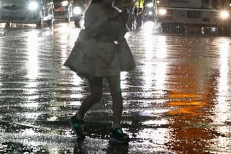 In Japan kommt es zu rekordstarken Regenfällen.