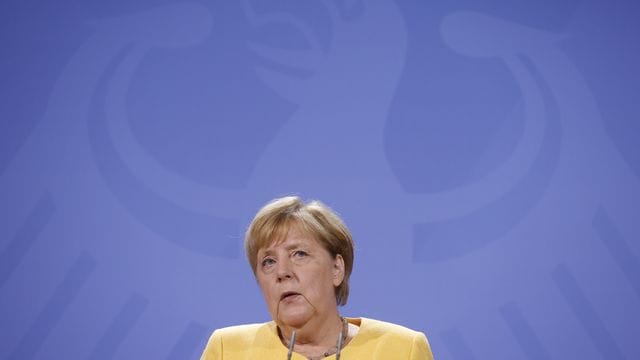 "Bitter, dramatisch und furchtbar ist diese Entwicklung natürlich für die Menschen in Afghanistan": Bundeskanzlerin Angela Merkel. "Bitter, dramatisch und furchtbar ist diese Entwicklung natürlich für die Menschen in Afghanistan": Bundeskanzlerin Angela Merkel.