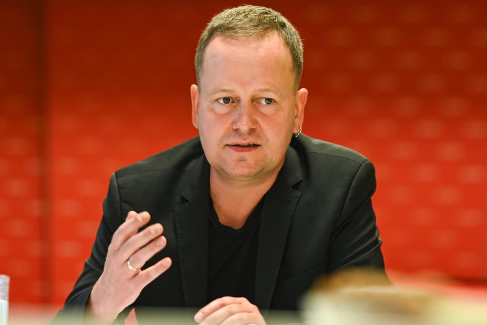 Klaus Lederer (Die Linke): Der Spitzenkandidat möchte die Enteignung großer Immobilienkonzerne vorantreiben.