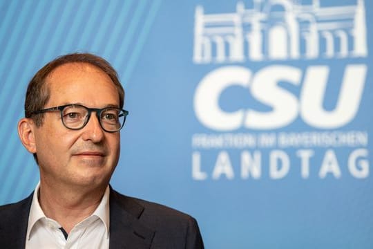 CSU-Landesgruppenchef Alexander Dobrindt spricht sich für finanzielle Unterstützung zugunsten der UN-Flüchtlingshilfe aus.
